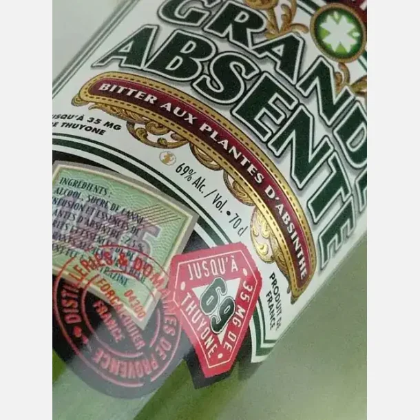 Distillerie et Dom. de Provence / Grande Absente 69%