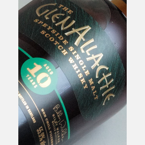 Glen Allachie 10 �rs Speyside Single Malt Whisky Whisky 55,9%, 70 cl. 